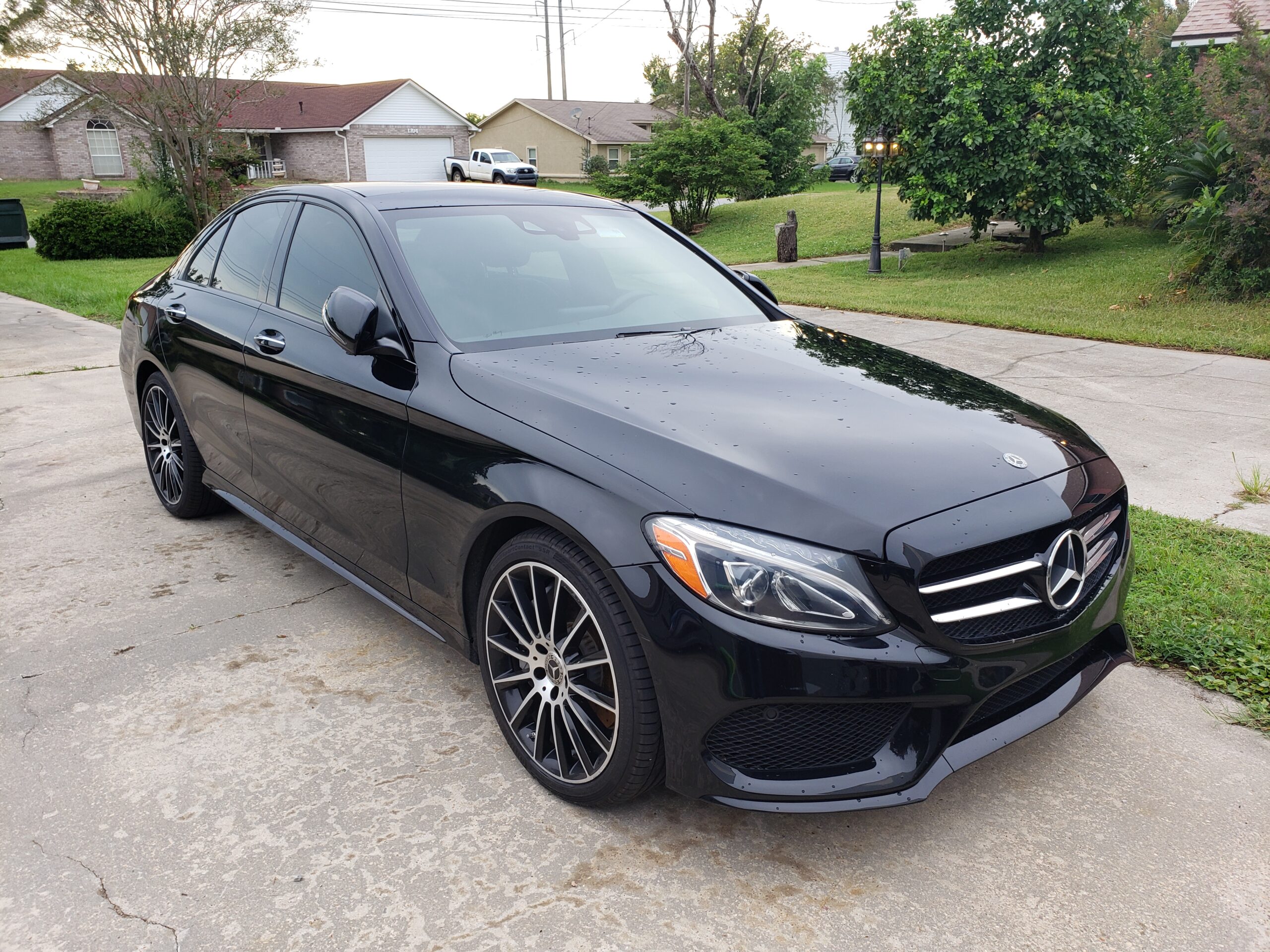 Mercedes-Benz C300
